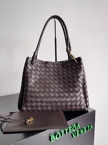 All categories 💚 Authentic bags 💚 BV 2025 new BV armpit bag